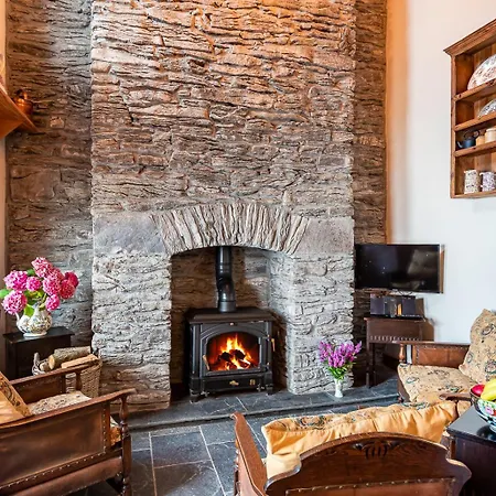 Perfect For Two People * Droíchead an Chláir